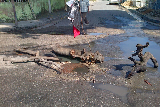 Deterioro en naguanagua2
