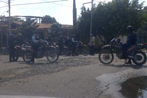 con la zona militarizada