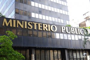 Comisionan fiscal