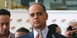 Andrés Izarra