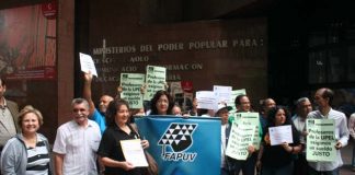 Ministerio recibe documento