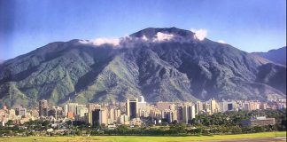 Feliz cumpleaños Caracas