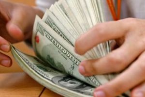 Estudiantes en el exterior estarían retirando materias