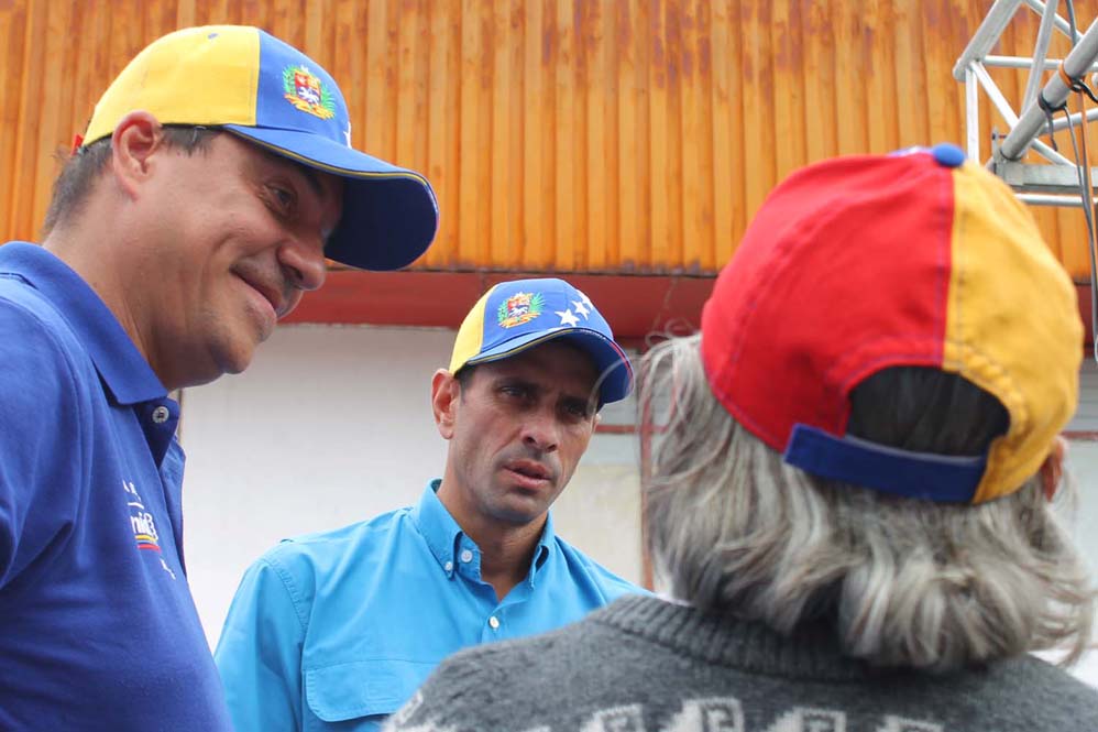 Capriles desde Mérida pidió “expresar su inconformidad en las urnas electorales el 8D”