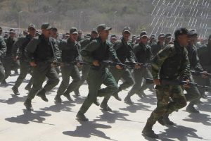 prácticas del desfile con motivo del Bicentenario de la Juventud 9