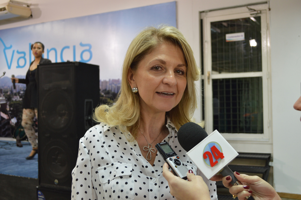 Alcalde Cocchiola agasajó a los periodistas carabobeños