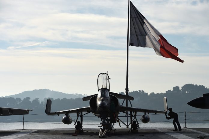 portaaviones francés
