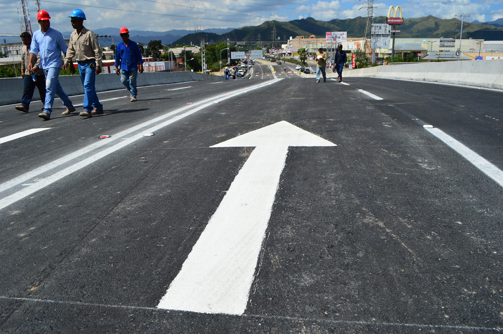 fotos: ¡Inaugurado! Así quedó el elevado del Paseo Las Industrias