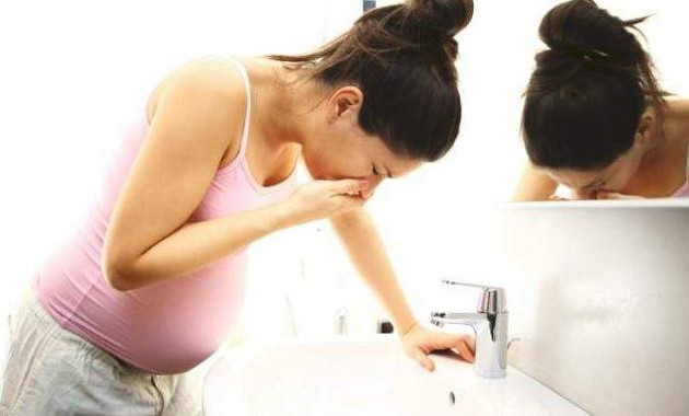 ¿Embarazada? Conoce los métodos caseros para prevenir náuseas y vómitos
