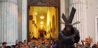 tradicional procesión del Nazareno