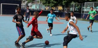 Toma Deportiva en la parroquia Rafael Urdaneta