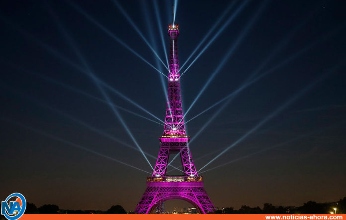 Torre Eiffel 130 años