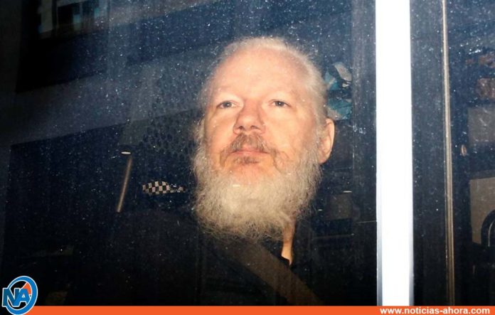 Fiscalía ordenó reabrir caso contra Assange