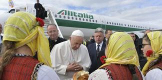 Papa Francisco visita Macedonia del Norte