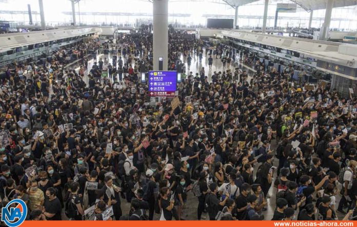 suspenden vuelos de salida Hong Kong - Noticias Ahora