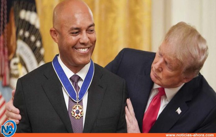 Donald Trump Mariano Rivera medalla