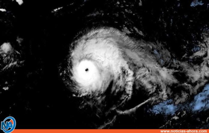 huracán Lorenzo categoría 5