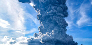 Erupción de volcán en Indonesia - NA