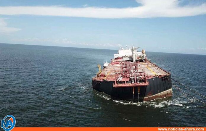 Transferencia de petróleo en el Nabarima - Noticias Ahora