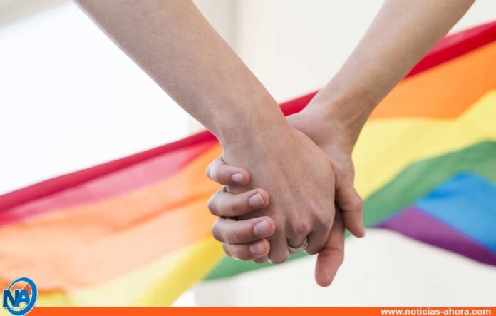 Bendición de unión homosexual - Noticias Ahora