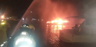 incendio de embarcaciones en la Marina Punta Brava