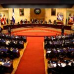 OEA rechaza destitución de magistrados