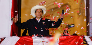 Castillo se declara ganador de Perú