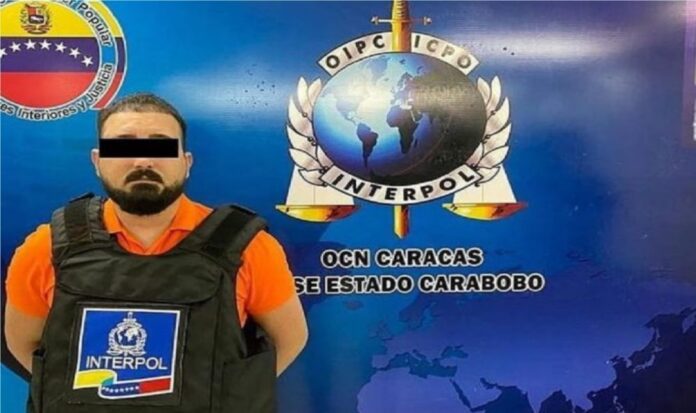 Arrestan a hombre con notificación roja de Interpol