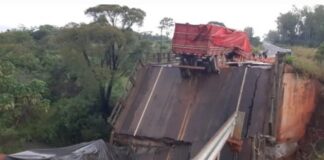 derrumbe de puente en Paraguay