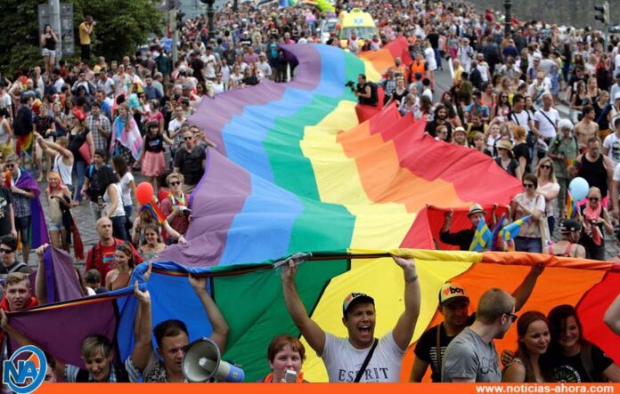 Comunidad LGBT recibe respaldo de Chequia - NA