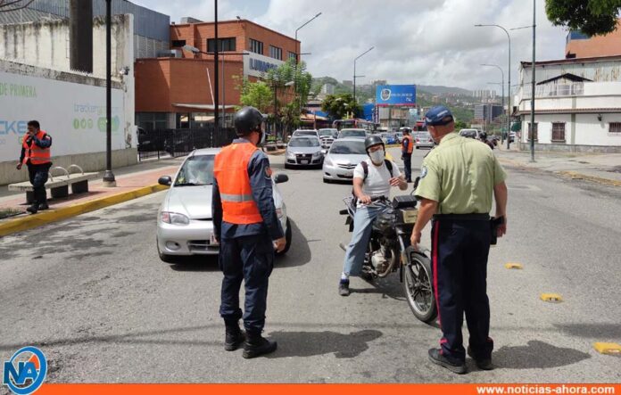 Maduro ordenó se terminen las irregularidades en las alcabalas - NA
