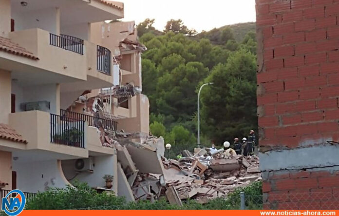 Edificio se derrumba en Peñiscola - Noticias Ahora