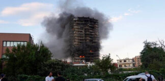 Incendio de edificio en Milán - Noticias Ahora