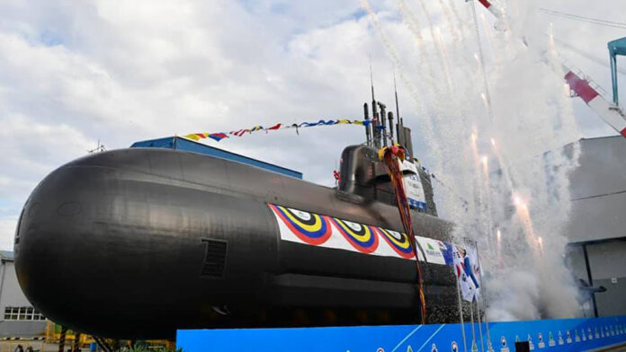 Corea del Sur lanza su tercer submarino