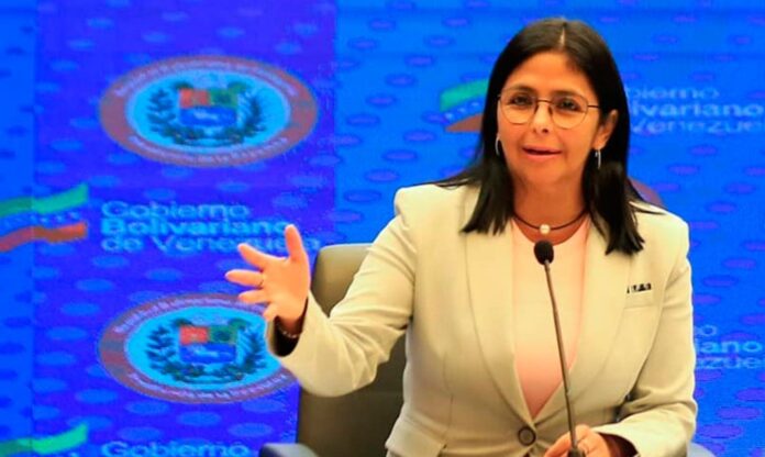 Delcy Rodríguez acusa al gobierno de EEUU
