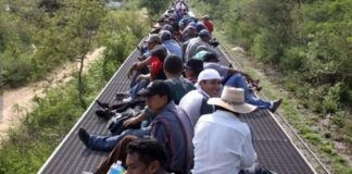 Migrante venezolana pierde ambas piernas