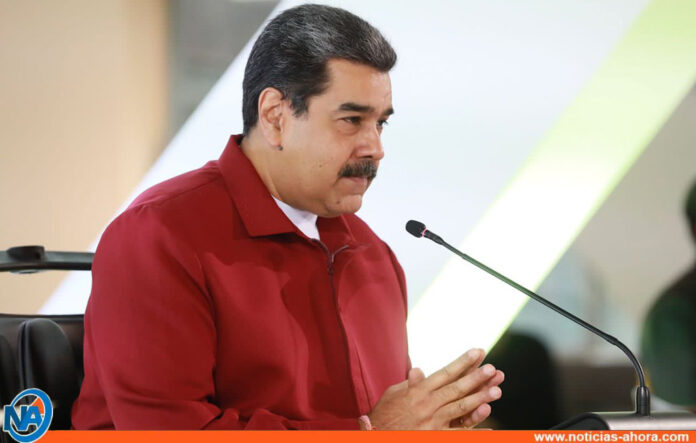 Nicolás Maduro llamó al voto - NA