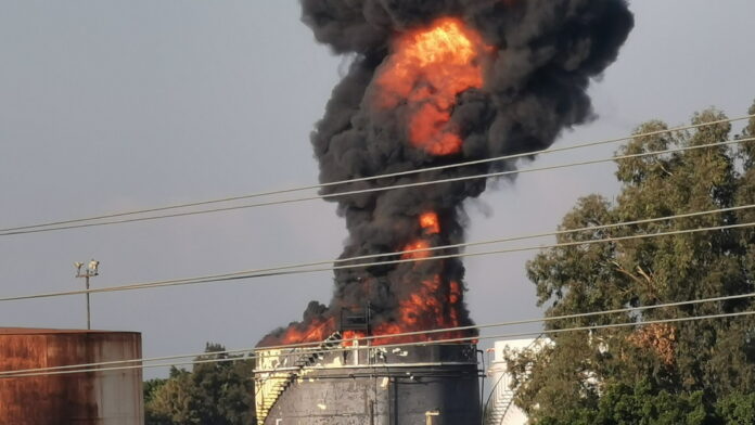 incendio en una instalación petrolera del Líbano