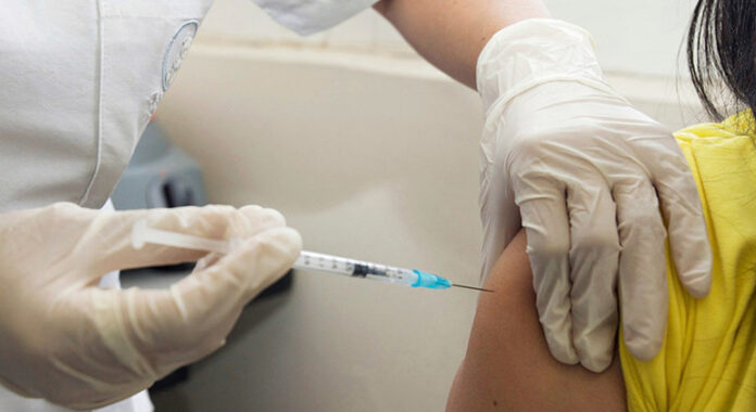 Ampliar centros de vacunación - Noticias Ahora