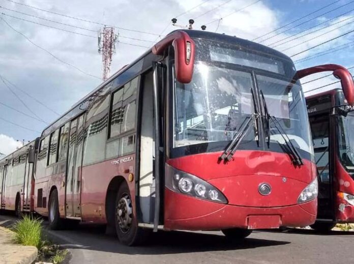 Habilitan 1.400 autobuses Yutong