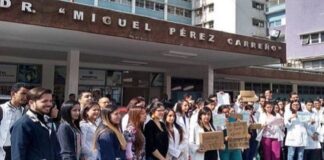 Renuncian médicos del Hospital Pérez Carreño - NA