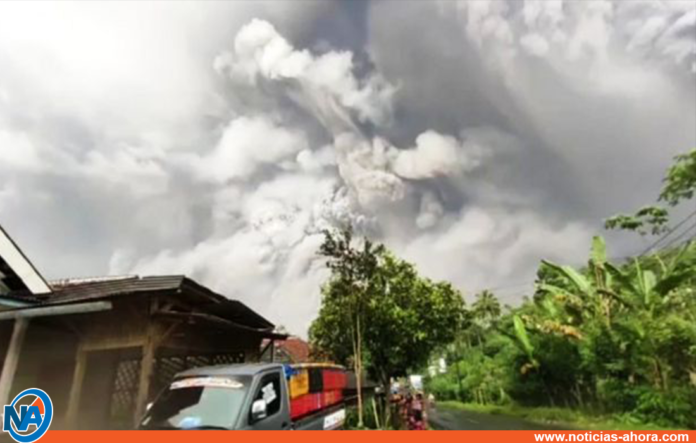 Erupción del volcán Semeru - Noticias ahora