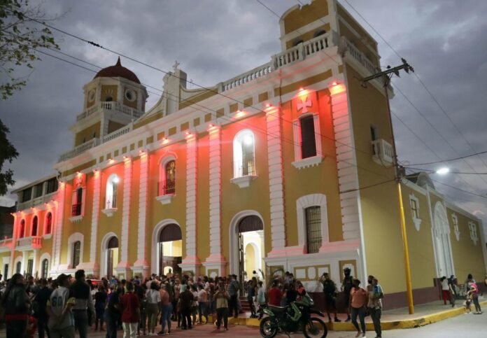 Alcaldía de Valencia rehabilitó iglesia La Candelaria