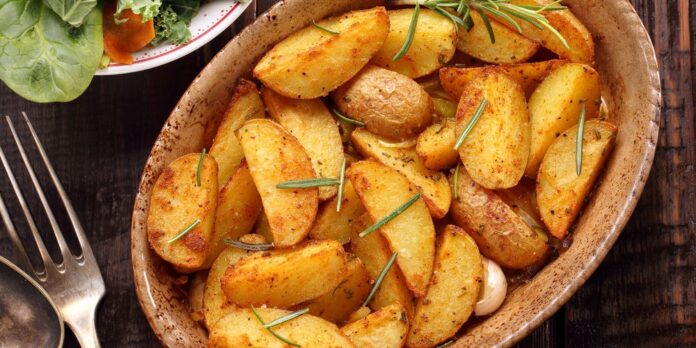 Papas salteadas al ajo y limón - Noticias ahora