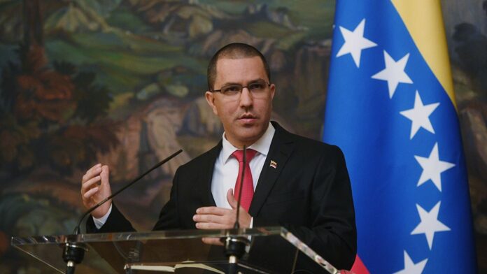 Jorge Arreaza ministro de Comunas