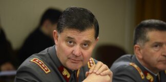 Renuncia el comandante en jefe del Ejército chileno