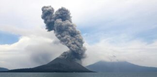 Volcán Anak Krakatoa - NA