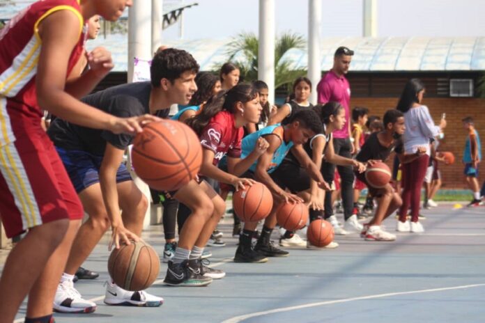 clínica de baloncesto - clínica de baloncesto