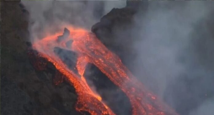 Erupción del volcán