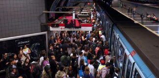 Pánico en el Metro de Santiago de Chile
